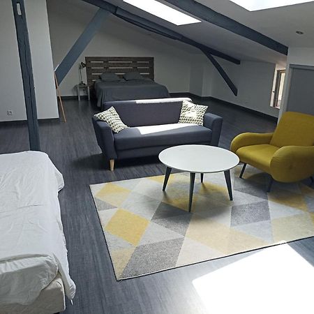 Hotel Le Coustalou Livinhac-le-Haut Esterno foto