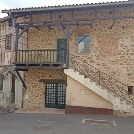Hotel Le Coustalou Livinhac-le-Haut Esterno foto